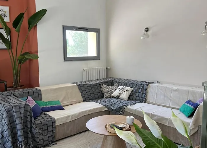 Villa 6 Et Piscine Entre La Et La